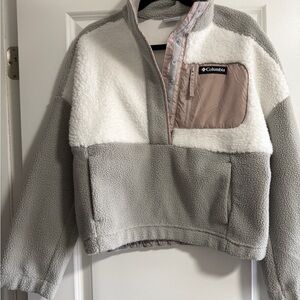 Columbia Gray and White Fleece Jacket